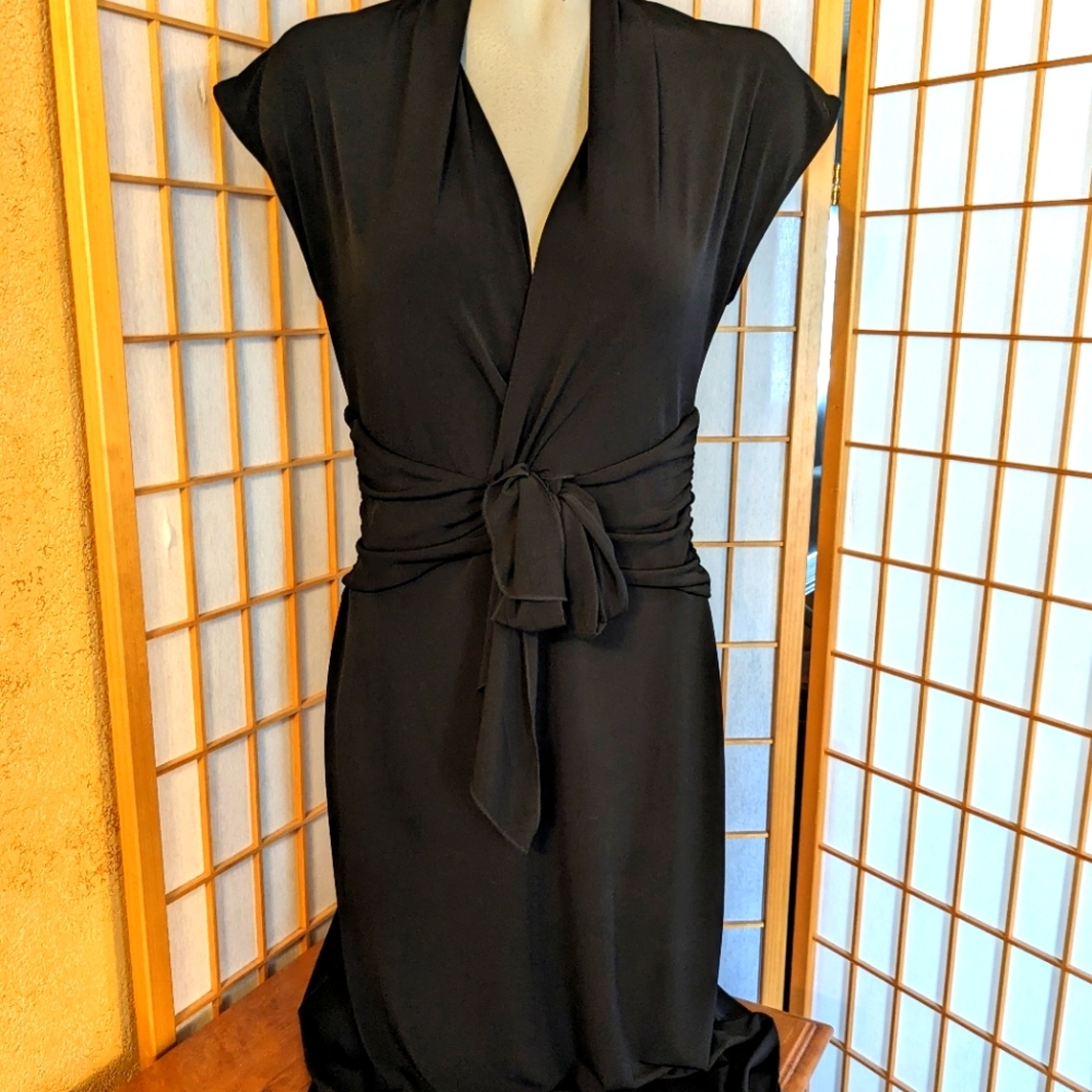 BCBG MAX AZRIA dress, MD,  NEW with tags.  FINAL Price Drop 💧💧💧💧💧💧